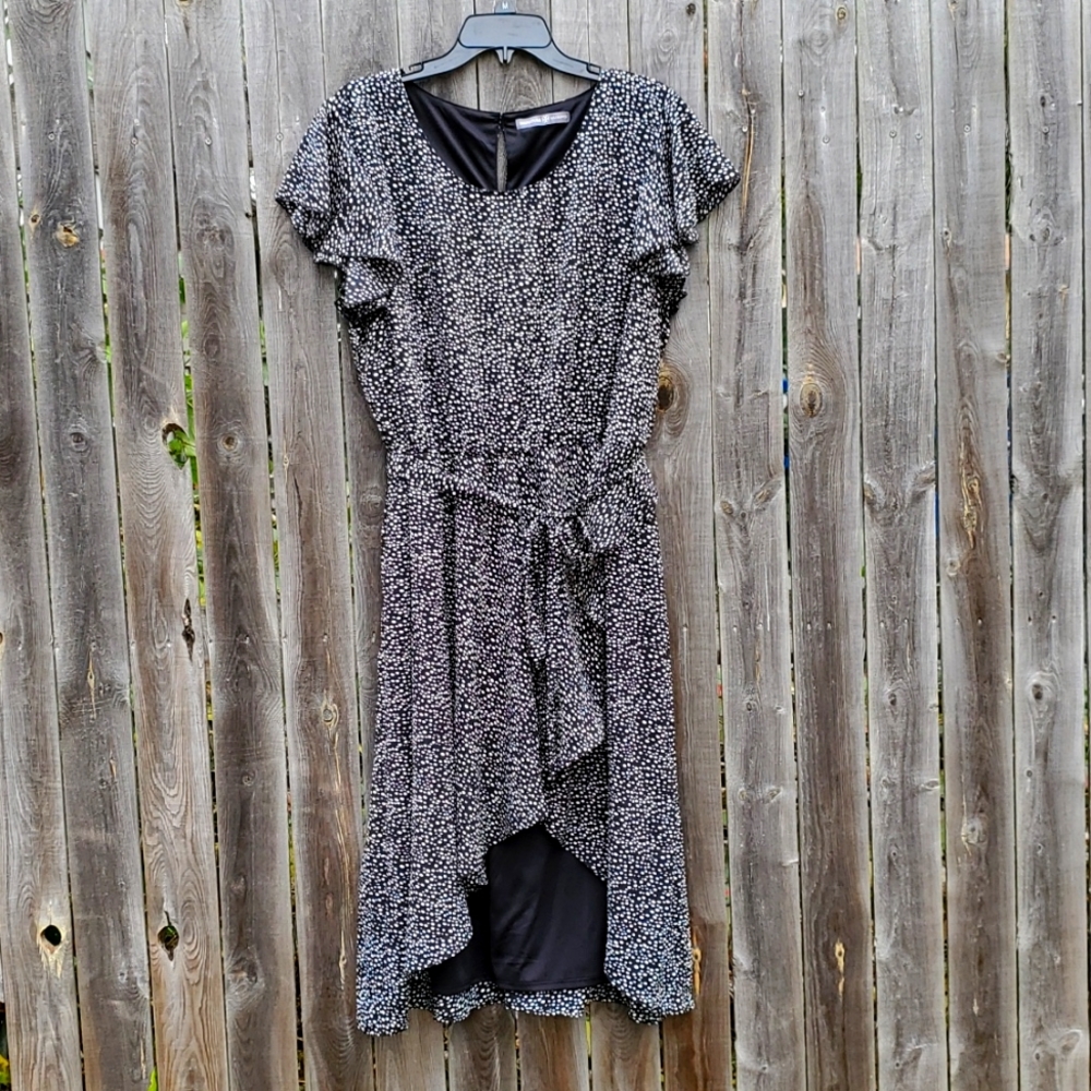 Avon flutter sleeve faux wrap dress. Brand new